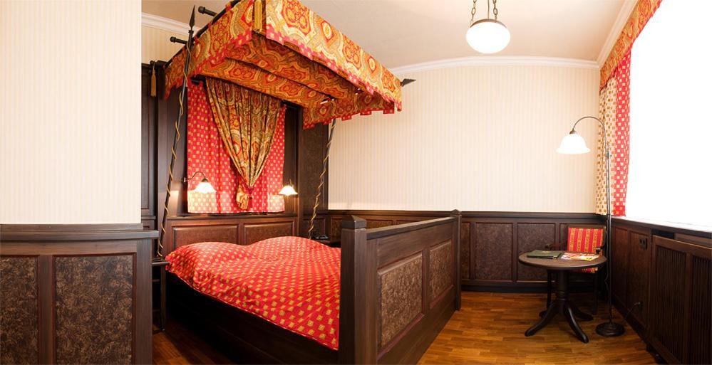 Hotel Goldener Helm Lichtenstein  Zewnętrze zdjęcie